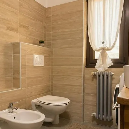 Living - Carbonera 4 *